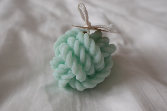 Knotted Yarn Ball Candle